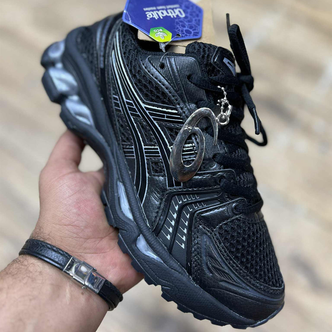 ASICS Gel Kayano 14