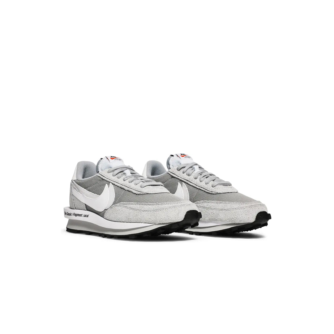 Nike Waffle Sacai Wolf Grey