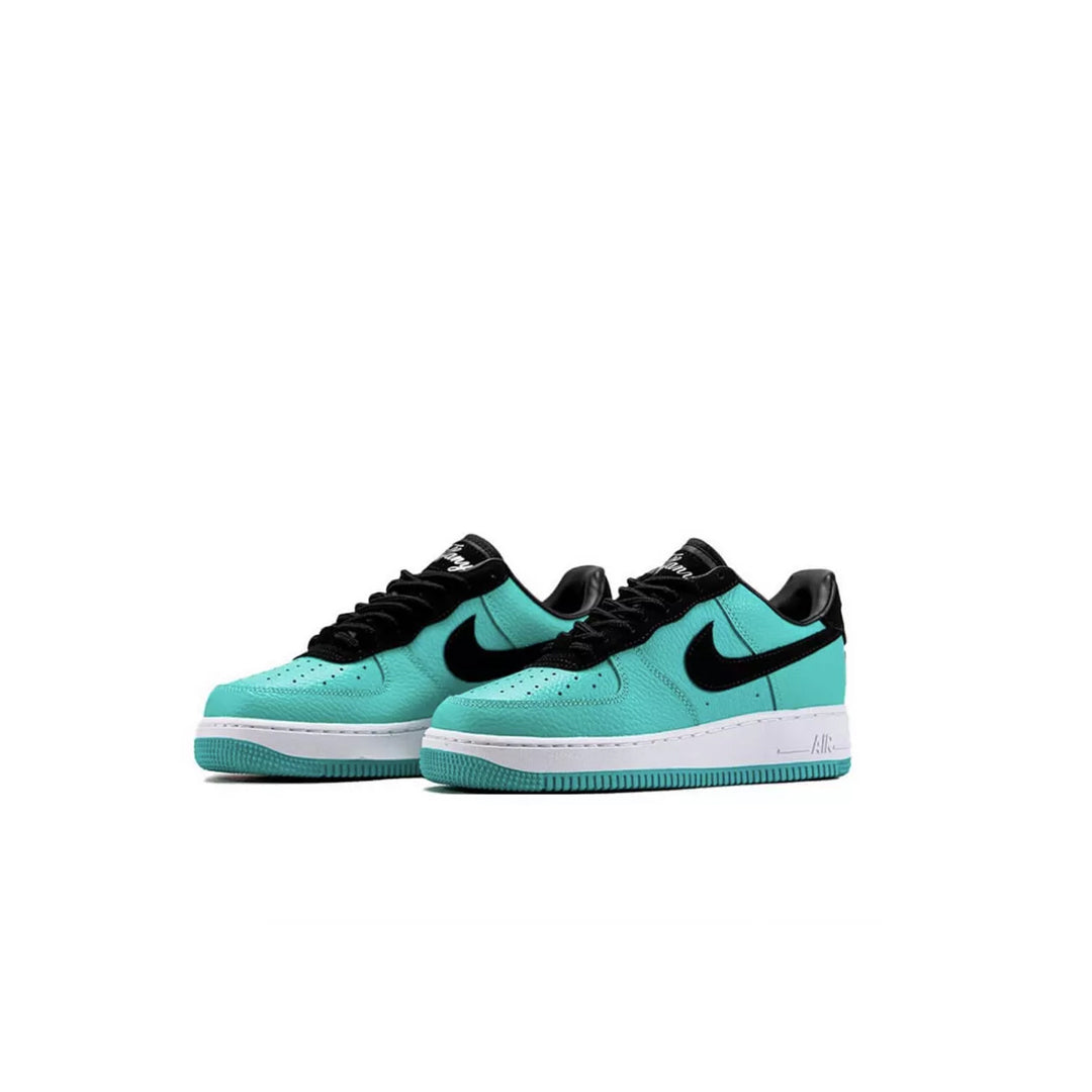 Nike Air Force 1 x Tiffany