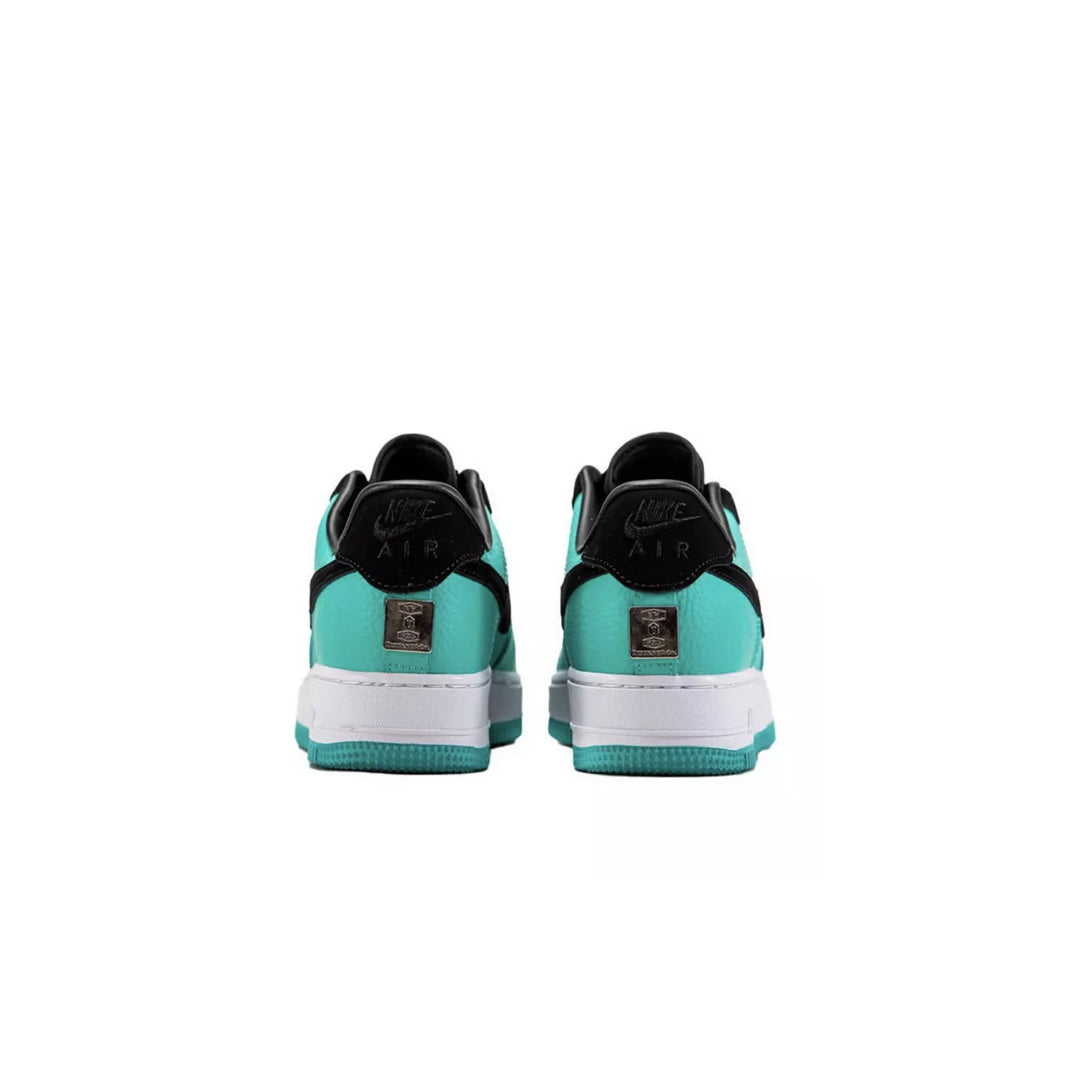 Nike Air Force 1 x Tiffany
