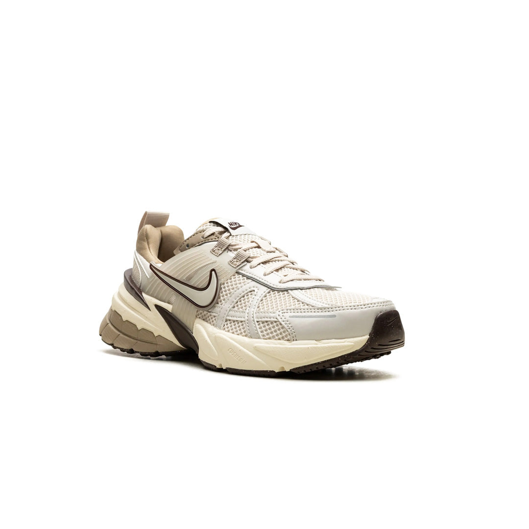 Nike V2K Run Light Brown