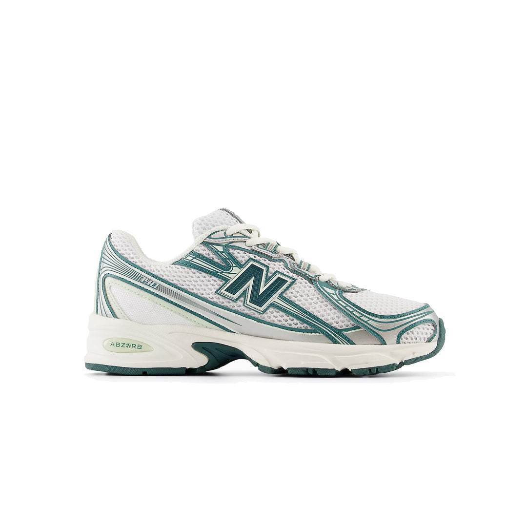 New Balance 740