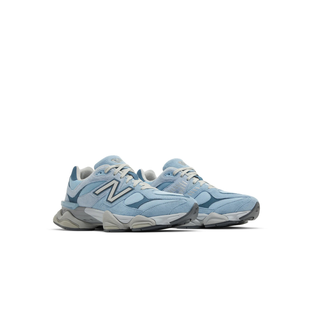 New Balance 9060 Bleu clair