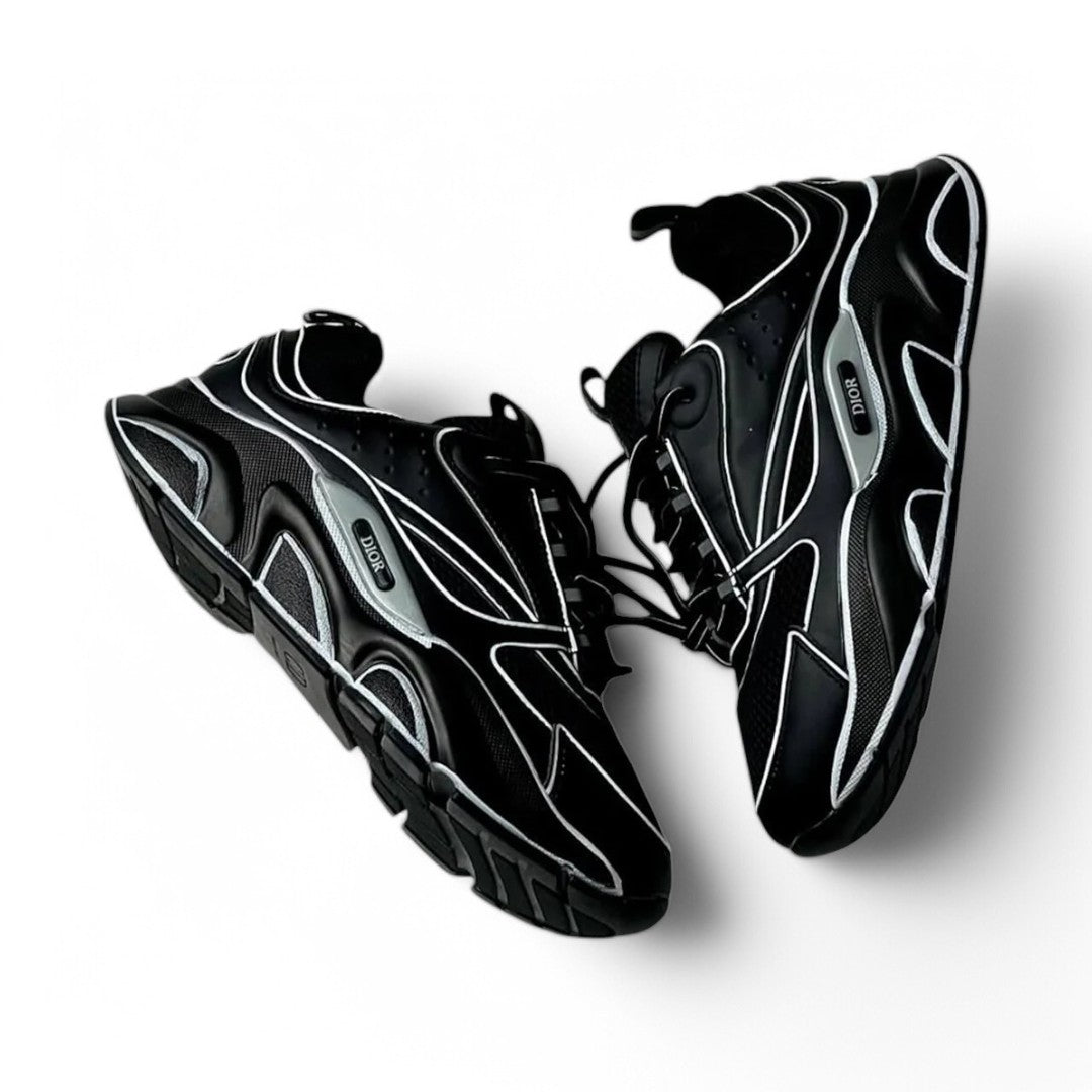 Dior B22 Black & White